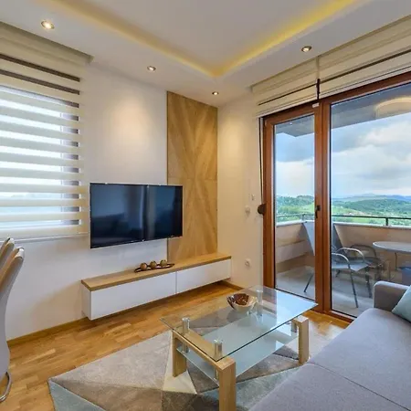 Apartament Gomax *
